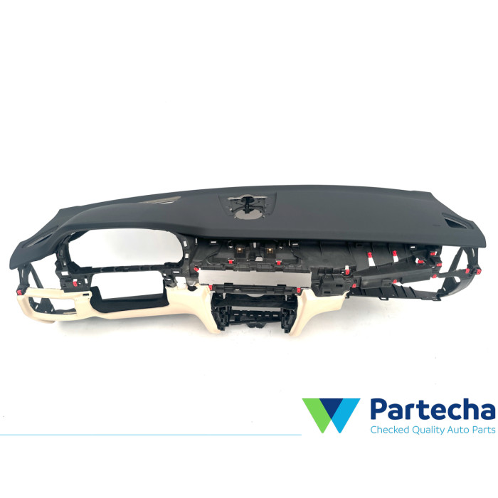 BMW X5 (F15, F85) Dashboard mit Hud